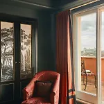 Rocco De La Hotel Roma