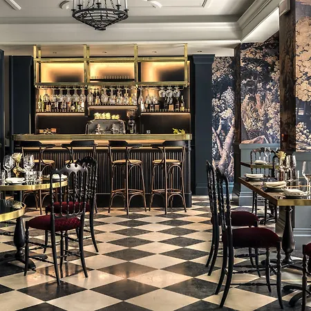 Rocco De La ホテル