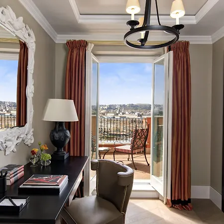 ホテル Rocco De La