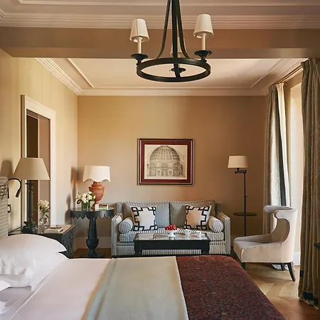Rocco De La Hotel 5*
